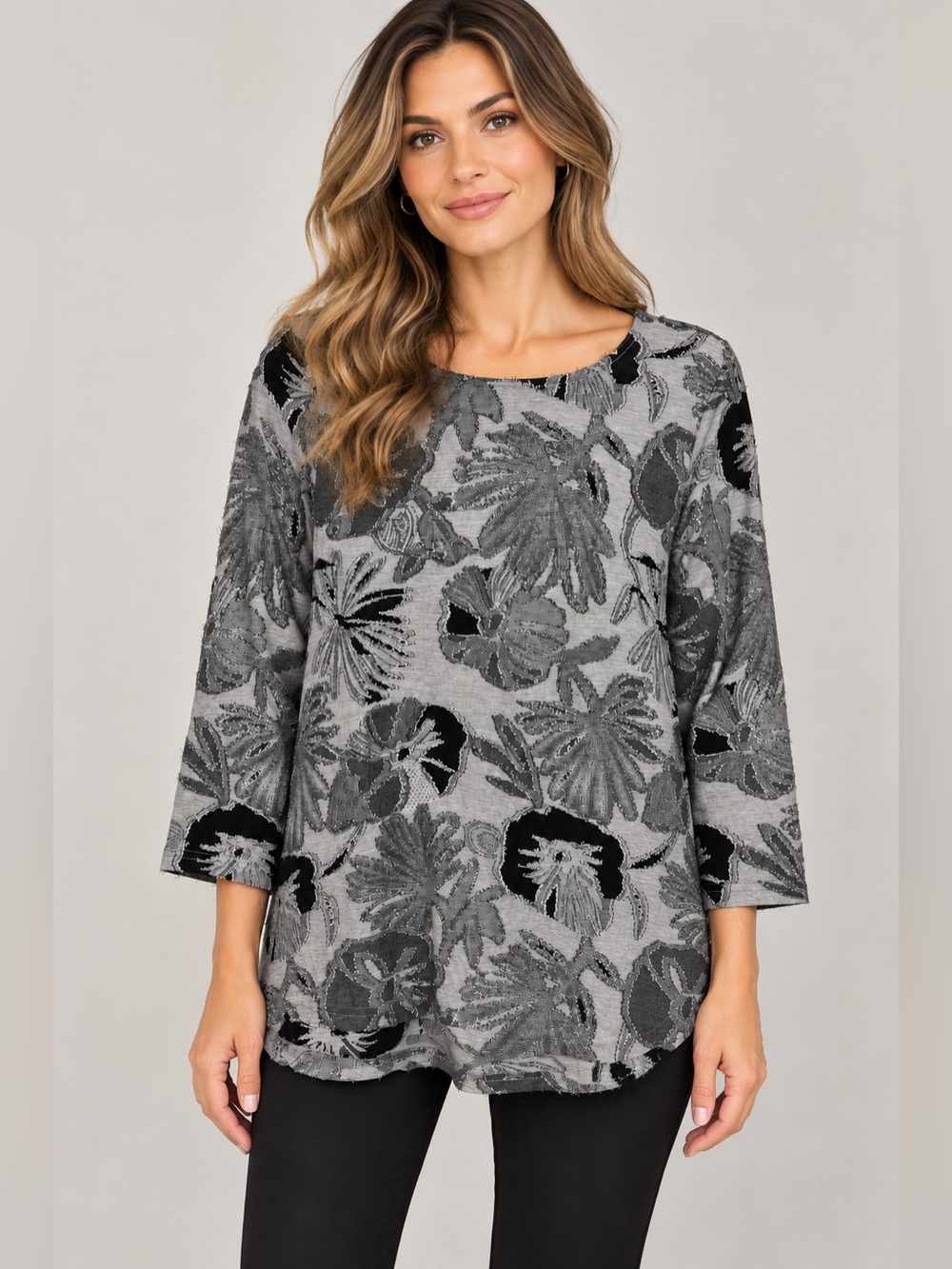 Sno Skins Floral Textured Jacquard Tunic Top Gray Black Made in USA M